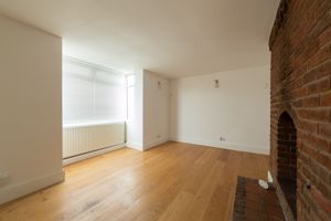 Photo 16- click for photo gallery